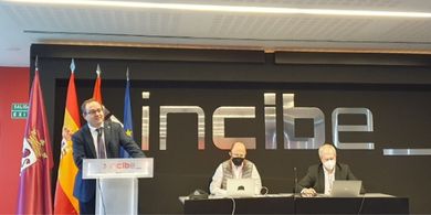 Expertos en ciberseguridad de países europeos se reunieron en evento organizado por INCIBE y UNE