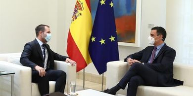Pedro Snchez se rene con el vicepresidente de Meta para impulsar Espaa 	