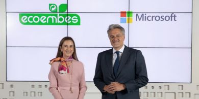 Alianza entre Microsoft y Ecoembes para impulsar la relacin entre tecnologa, reciclaje