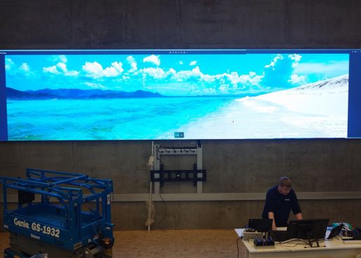 Pantallas LED de Alfalite en Norwegian School of Economics